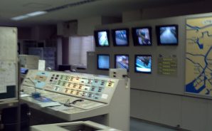 保守点検監視業務および巡回業務  作業風景